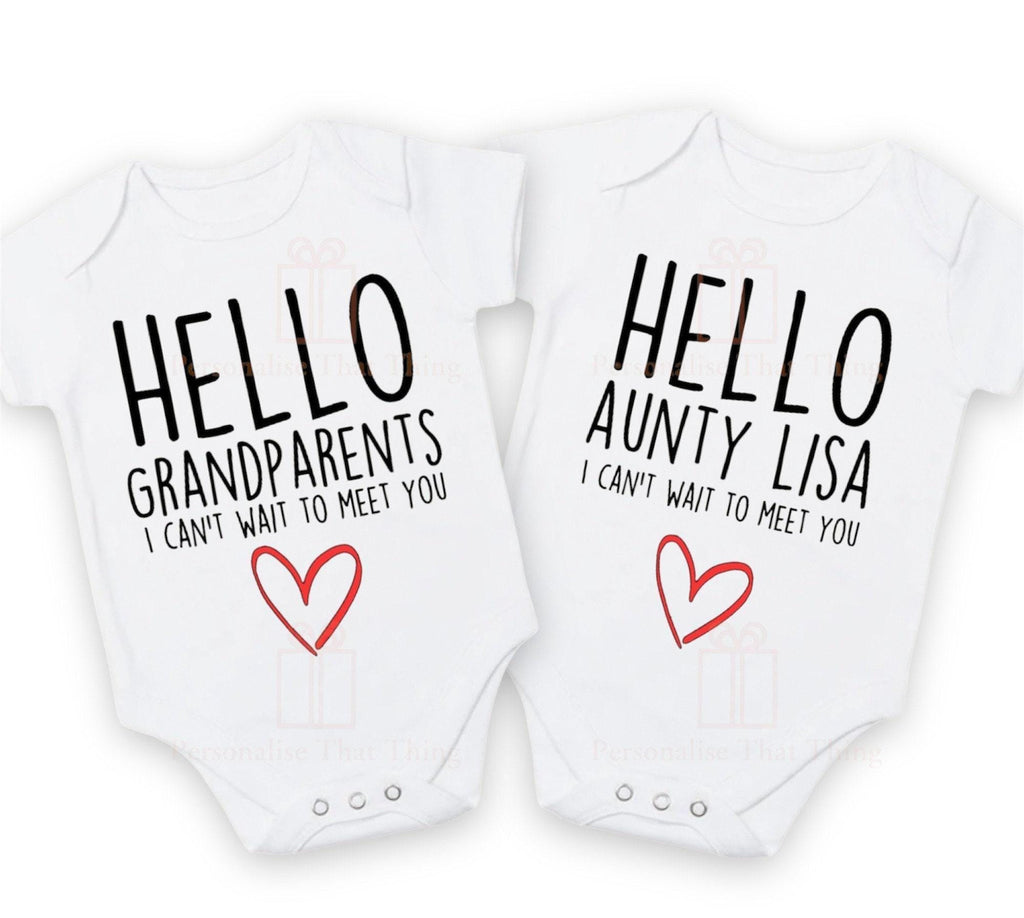 Hello custom name I can’t wait to meet you pregnancy announcement baby bodysuit outfit